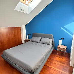 Con 2 Da Letto Navigli + Parcheggio Per 2 Auto Appartamento Milano