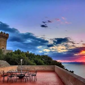 castello-di-populonia-villa-a-mare.it-tuscanyhotel.com/